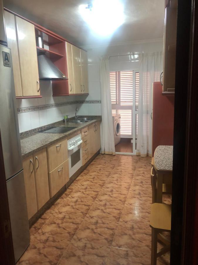 Апартаменты Piso En Pedregalejo A 50M De La Playa. Малага Экстерьер фото
