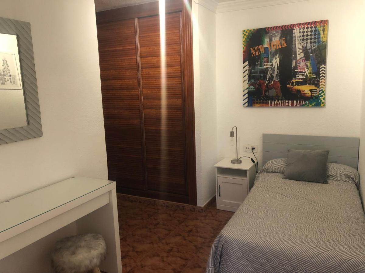 Апартаменты Piso En Pedregalejo A 50M De La Playa. Малага Экстерьер фото